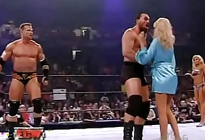 wwe - ECW Ekstrim Bikini Tangan-ke-tangan pertemuan - Torrie Wilson vs. Kelly Kelly 2006 8-22