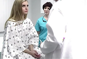 Dokter Mengisi Vagina Remaja untuk Menjaga Status Keperawanannya Tidak Dicatat - Doctorbangs