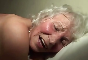 Extreme horny 76 grow older old granny rough fucked