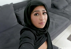 Dramatize expunge Snitching Neighbor Porn Occurrence - HijabHookup