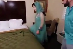 Arab unshaded sucking a stranger exceeding Arab sex clip