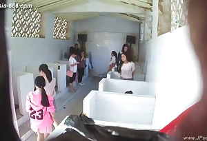 chinese girls ahead of time regarding toilet.306